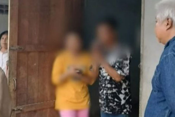 พ่อแท้ๆ !! สาววัย 16 ถูกพ่อ พาหนีไปอยู่ด้วยกันเหมือนผัวเมียนับปี..คลิปข่าว