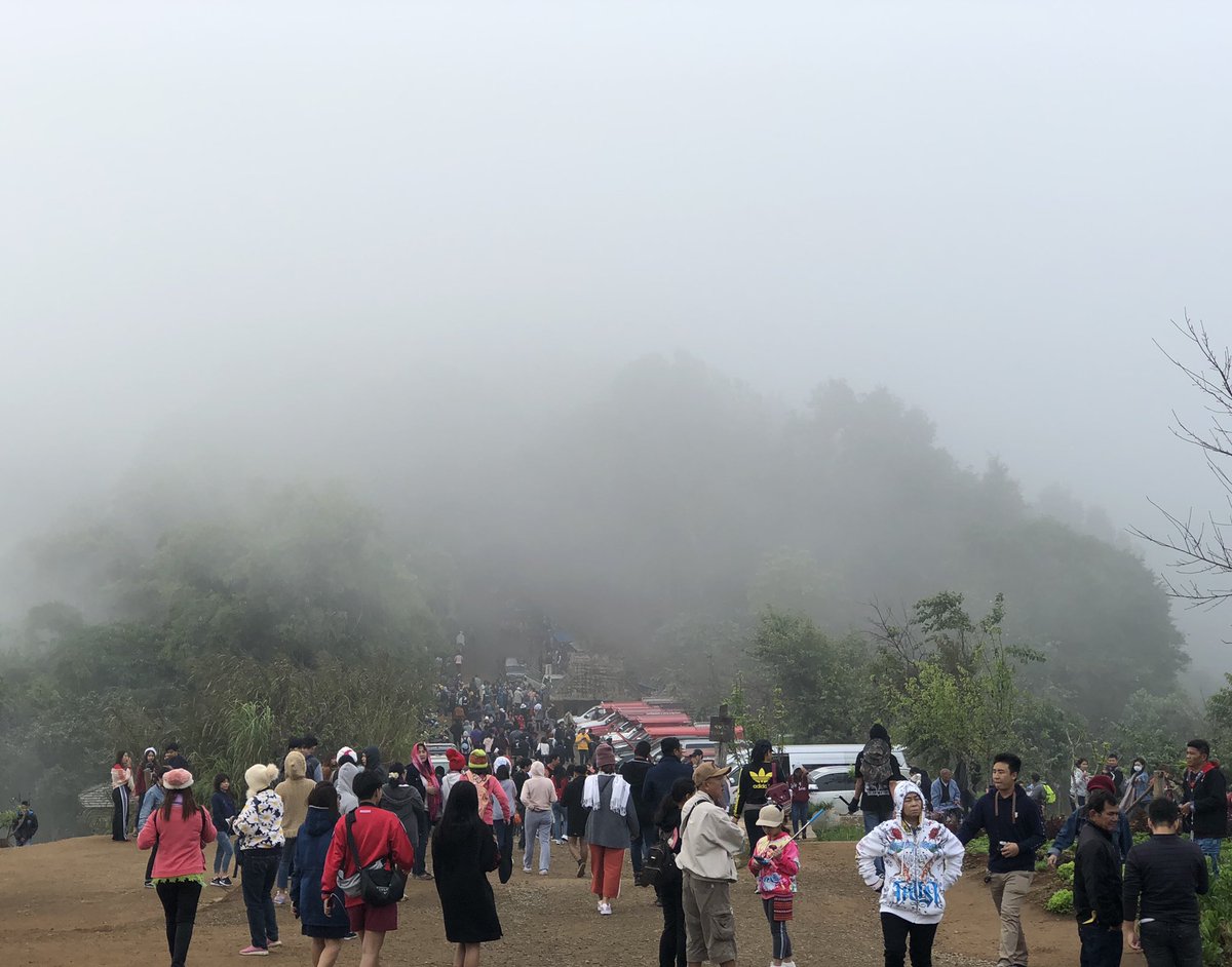 เตรียมรับมือ !!กรมอุตุฯ เตือนสภาพอากาศแปรปรวน – สัมผัสความหนาวที่เชียงใหม่..คลิปข่าว